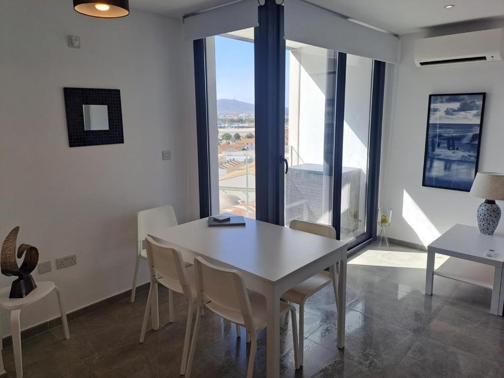 New Cp Luxury Studio With Spa Gibraltar Exterior foto