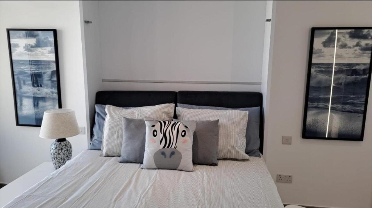 New Cp Luxury Studio With Spa Gibraltar Exterior foto